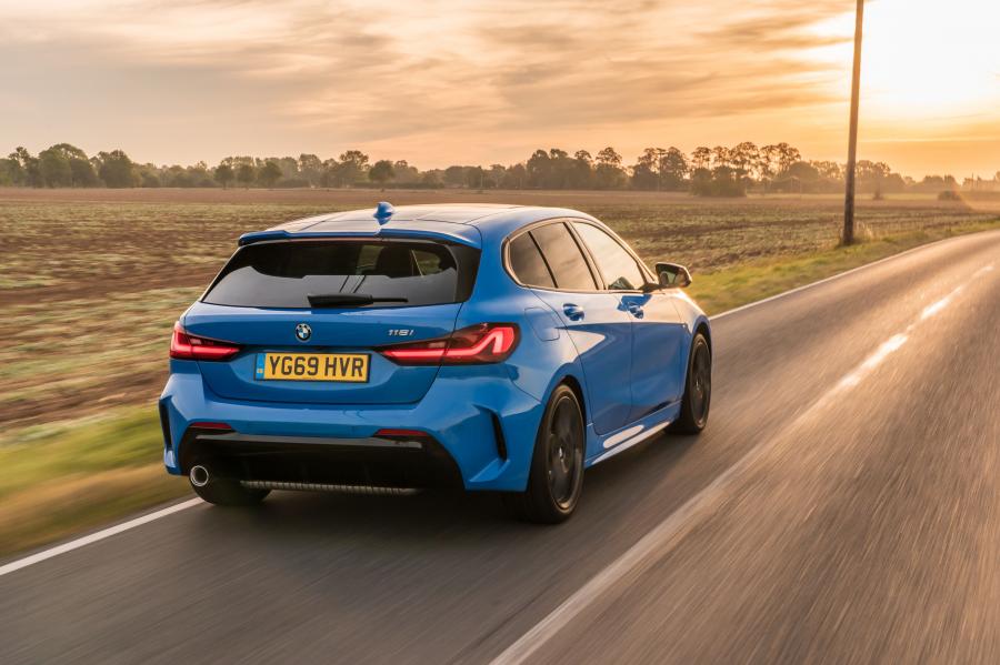  BMW 118i M Sport (F40) 2019 года  (UK) (фото 10 из 43)